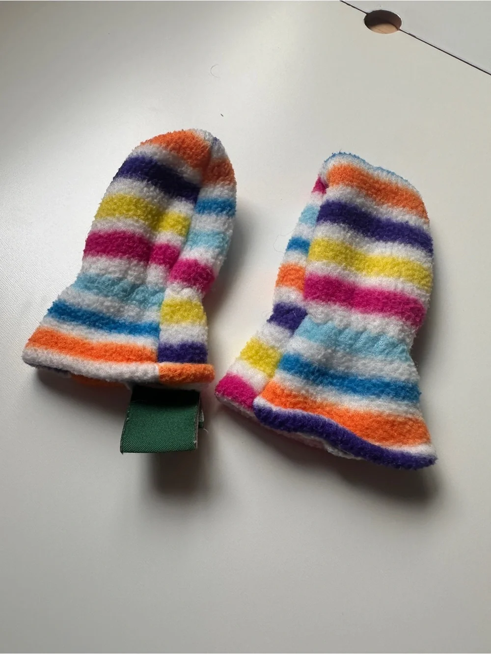 L.L.Bean Rainbow Striped Fleece Toddler Mittens Winter 6-12m